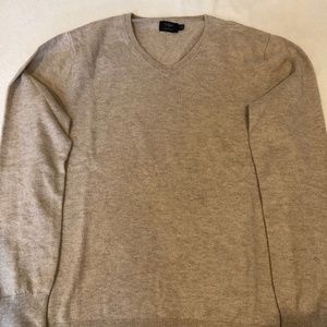 JCrew v-neck sweater in oatmeal (small)